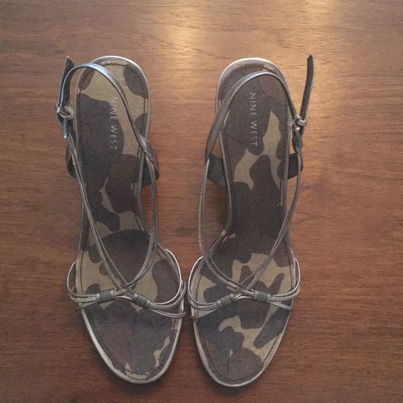 NEW Nine West Silver Strappy Heels ❤️👡❤️ - Picture 6 of 7